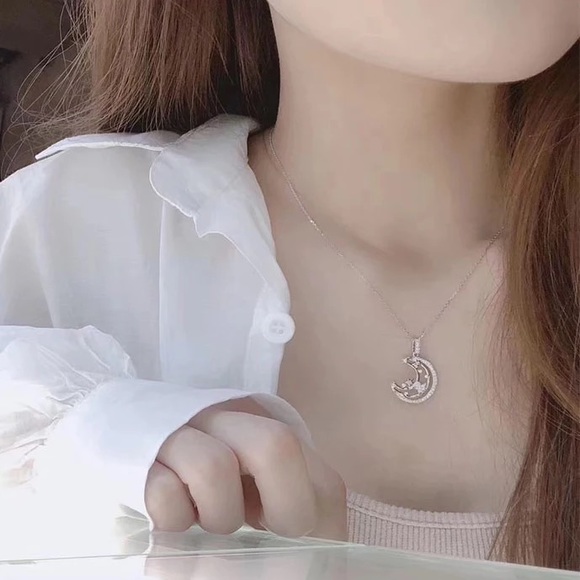 New Unisex 925 Silver Double Moon Sweet Diamond Necklace - Picture 4 of 6